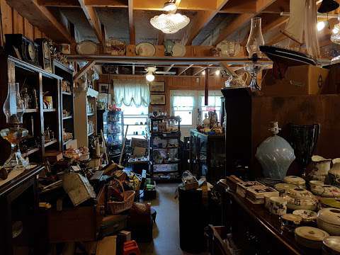 Blue Goose Antiques - We Buy